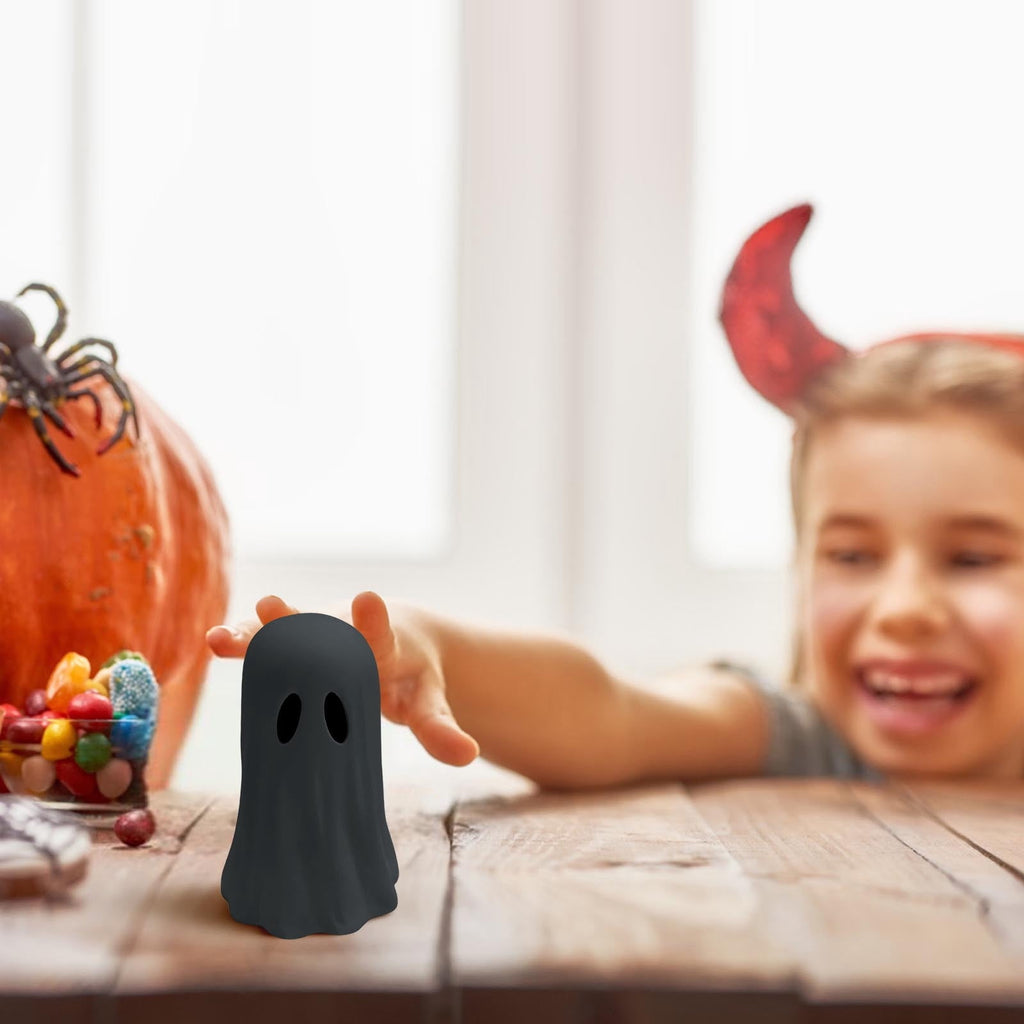 Resin Halloween Ghost Figurine, 10cm Black Spooky Ghost Statue for Mantel Tabletop Centerpiece Porch Indoor Cute Halloween Decor