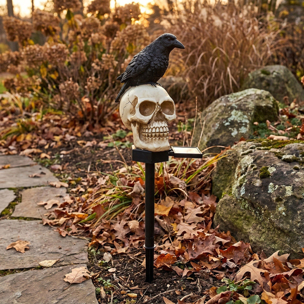 Homellea Solar Halloween Skull Raven Stake Light, 18.5 Inch Resin Skeleton Head Garden Lamp with Crow Accent for Yard, Pathway, Lawn, Planter, Graveyard Scene and Spooky Party Decor