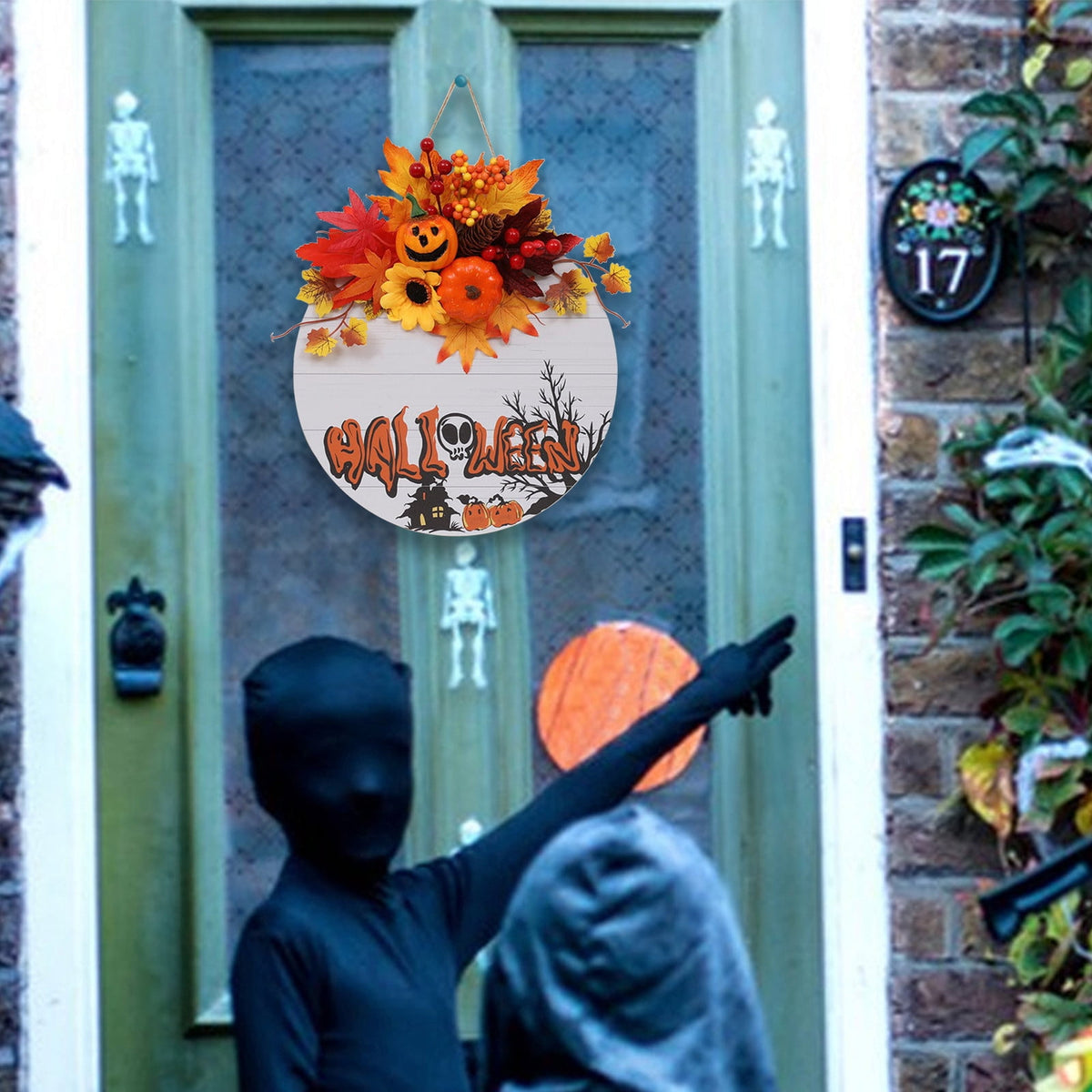 sruoe Halloween Decorations, Halloween Wreaths for Front Door, Artificial Wreaths, Indoor Outdoor Halloween Decor, Halloween Wreaths for Front Door, Halloween Party Decoration, Yard Decoration