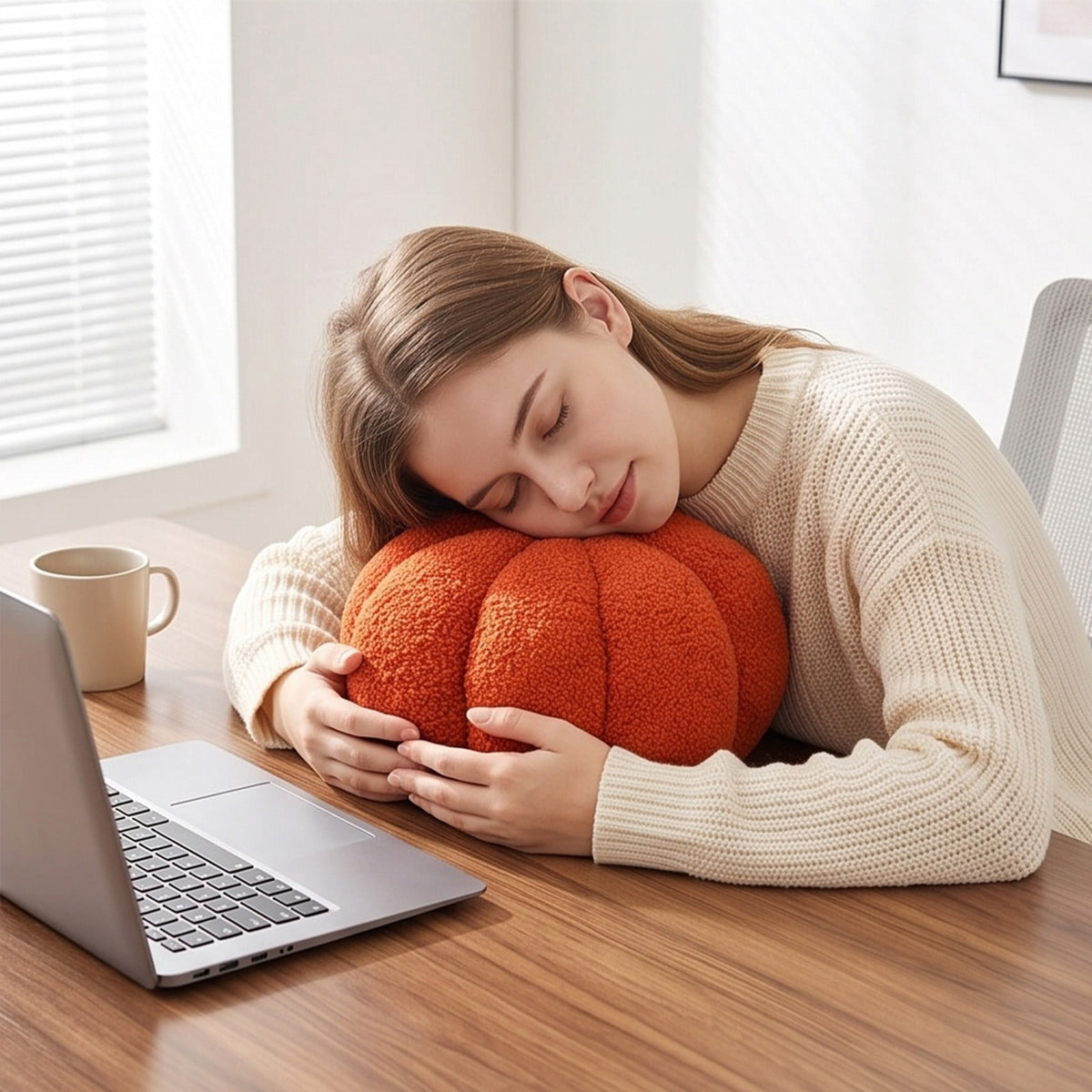 Yhmxh Soft Fluffy Pumpkin Throw Pillow, 3D Plush Sherpa Stuffed Pumpkin Cushion Decor, Cute Autumn Harvest Pumpkin Shaped Plush Toy for Sofa Couch Bed Farmhouse Thanksgiving Halloween Party Decor
