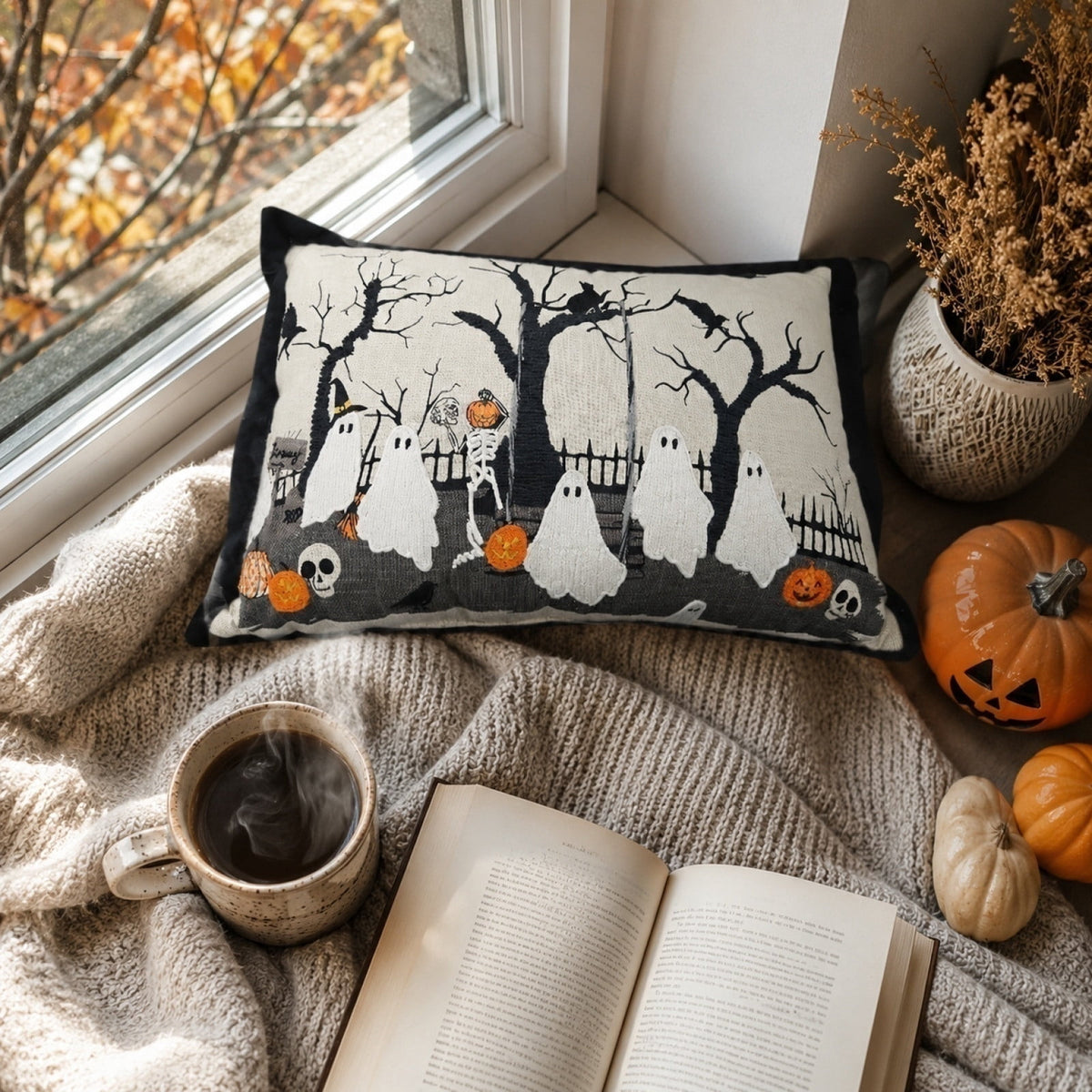 Cute Reading Ghost Plush Throw Pillow, Halloween Book & Pumpkin Bucket Ghost Stuffed Cushion, Spooky Season Decorative Pillow, for Sofa, Bedroom, Party Decor