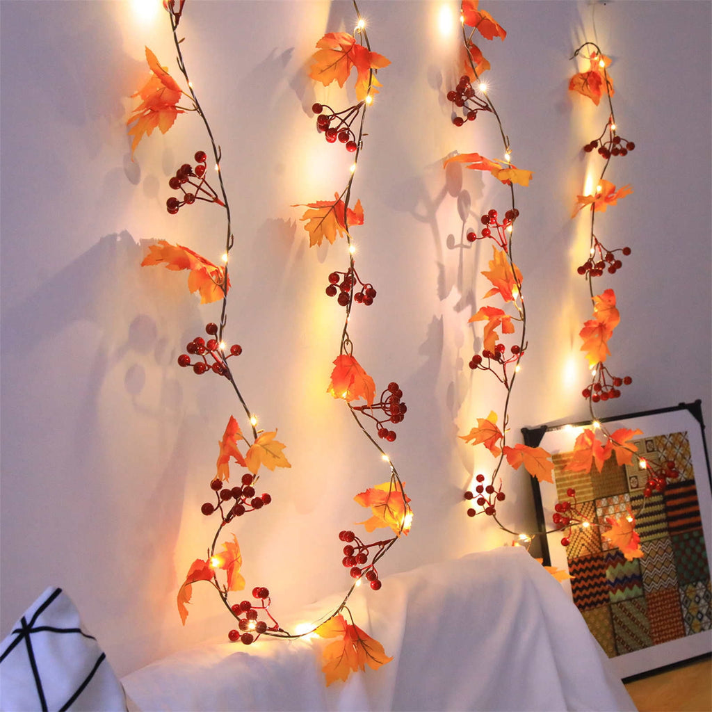 CuiLiyq Halloween Tinsel Garland, 78.7 Inch Black Purple Silver Foil with Bats and Ghosts, Party Decor for Mantel, Staircase, Doorway