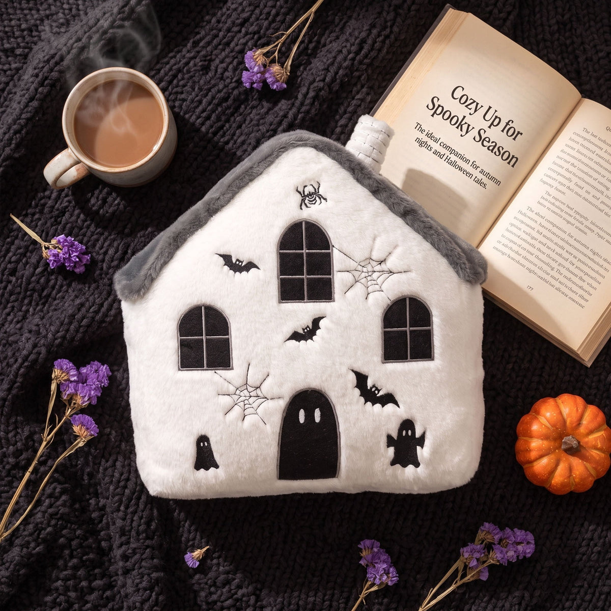 Cute Reading Ghost Plush Throw Pillow, Halloween Book & Pumpkin Bucket Ghost Stuffed Cushion, Spooky Season Decorative Pillow, for Sofa, Bedroom, Party Decor