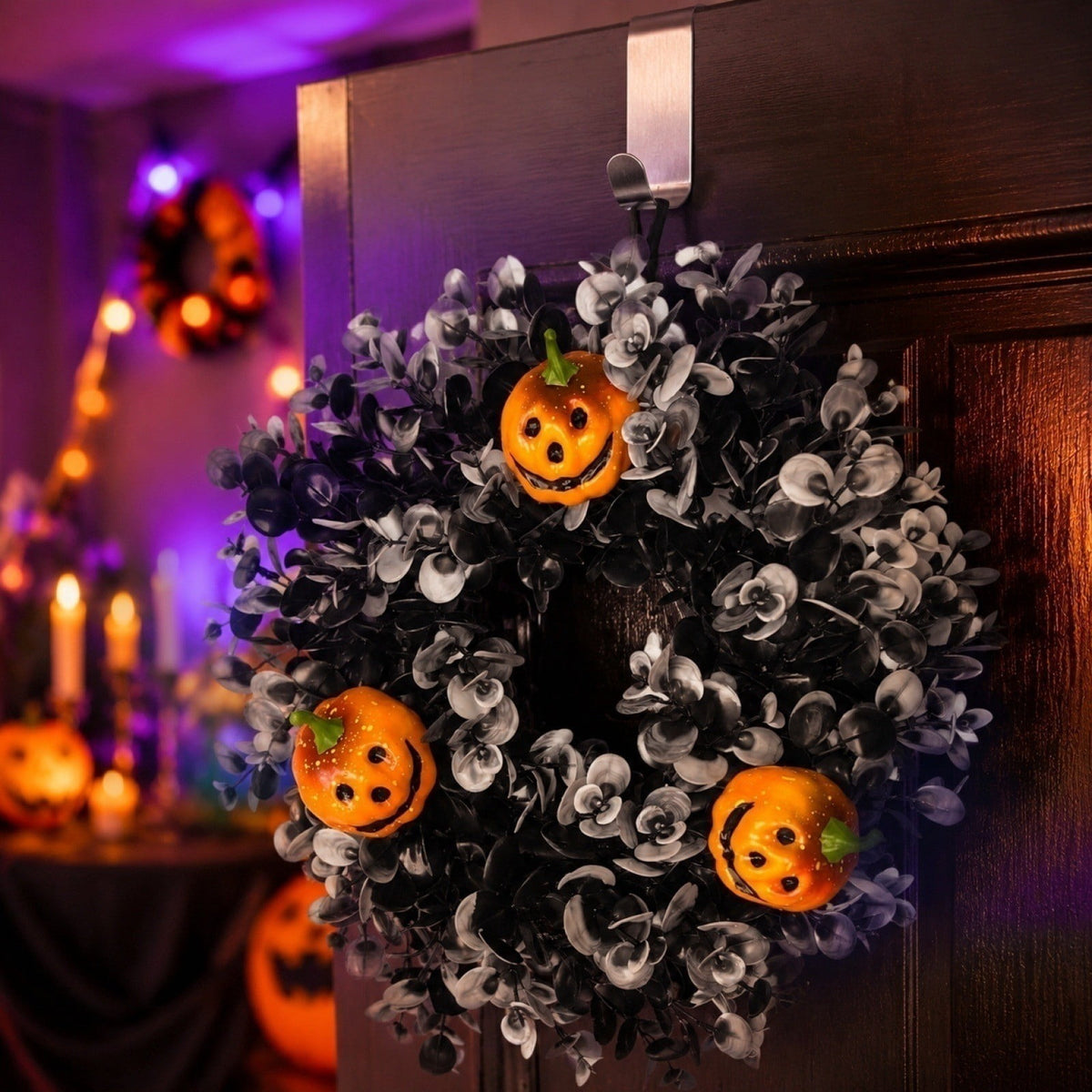 Boovnll Halloween Wreath, 18" Horror & Novelty Handmade Black Twig Glitter Bats Halloween Wreaths for Front Door Fireplace Wall Porch Party Decor, Halloween Decorations