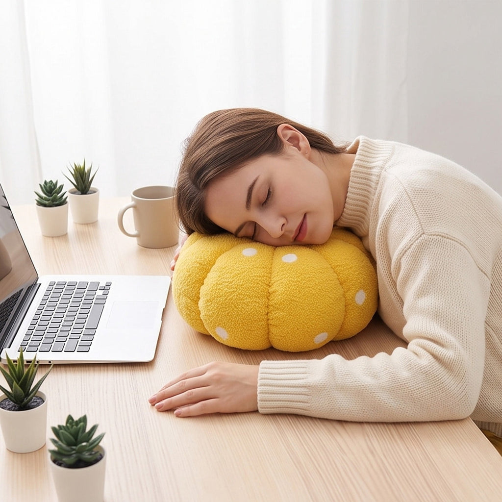 Yhmxh Soft Fluffy Pumpkin Throw Pillow, 3D Plush Sherpa Stuffed Pumpkin Cushion Decor, Cute Autumn Harvest Pumpkin Shaped Plush Toy for Sofa Couch Bed Farmhouse Thanksgiving Halloween Party Decor
